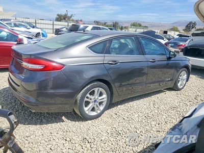 Trzecie zdjęcie samochodu z tyłu: 2018 FORD FUSION SE HYBRID VIN:3FA6P0LU9JR146439 - miniatura