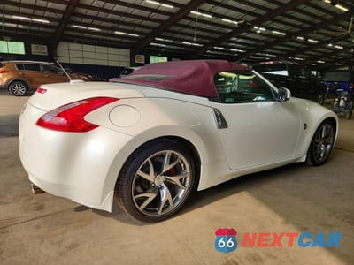 Trzecie zdjęcie samochodu z tyłu: 2017 NISSAN 370Z ROADSTER VIN:JN1AZ4FH1HM940605 - miniatura