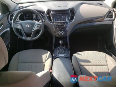 Zdjęcie 8 z 12 samochodu: 2018 HYUNDAI SANTA FE SE VIN:KM8SM4HF2JU271810 - miniatura