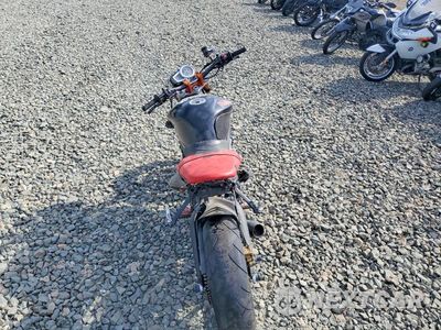 Zdjęcie 6 z 8 samochodu: 2008 TRIUMPH MOTORCYCLE STREET TRIPLE 675 VIN:SMTD01NE28J328653 - miniatura