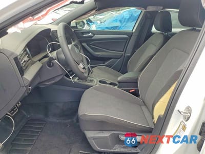 Zdjęcie 7 z 12 samochodu: 2026 VOLKSWAGEN JETTA SPORT VIN:3VWBW7BU8TM004991 - miniatura