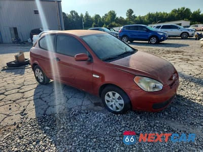 Czwarte zdjęcie samochodu z boku: 2010 HYUNDAI ACCENT GS VIN:KMHCM3AC4AU156284 - miniatura
