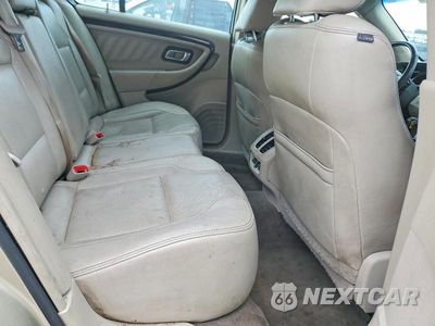 Zdjęcie 10 z 12 samochodu: 2011 FORD TAURUS LIMITED VIN:1FAHP2FW4BG134001 - miniatura