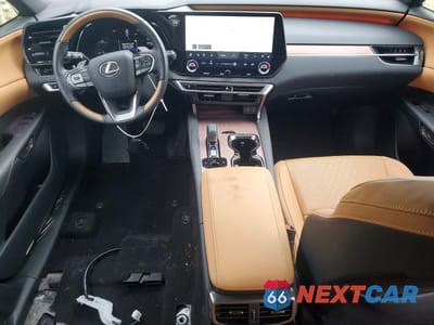 Zdjęcie 8 z 12 samochodu: 2025 LEXUS RX 350 PREMIUM+ VIN:JTJCHMAA9S2029988 - miniatura