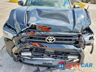 Zdjęcie 11 z 12 samochodu: 2025 TOYOTA 4RUNNER SR5 VIN:JTEVA5BR7S5007640 - miniatura