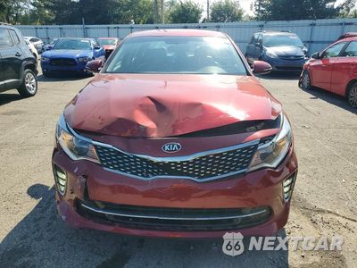 Piąte zdjęcie samochodu w środku: 2018 KIA OPTIMA S VIN:5XXGT4L31JG217754 - miniatura