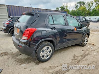 Trzecie zdjęcie samochodu z tyłu: 2015 CHEVROLET TRAX LS VIN:KL7CJKSB7FB117508 - miniatura