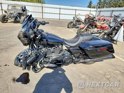 Trzecie zdjęcie samochodu z tyłu: 2025 HARLEY-DAVIDSON FLHX VIN:1HD1KB728SB643381 - miniatura