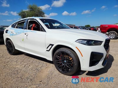 Czwarte zdjęcie samochodu z boku: 2025 BMW X6 M COMPETITION VIN:5YM23ET04S9Z55429 - miniatura