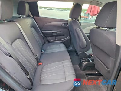 Zdjęcie 10 z 12 samochodu: 2012 CHEVROLET SONIC LT VIN:1G1JC6SH1C4160637 - miniatura