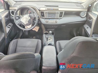 Zdjęcie 8 z 13 samochodu: 2015 TOYOTA RAV4 XLE VIN:2T3WFREV3FW191015 - miniatura