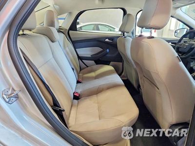 Zdjęcie 10 z 13 samochodu: 2017 FORD FOCUS SE VIN:1FADP3FE0HL227870 - miniatura