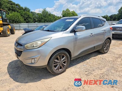 2015 HYUNDAI TUCSON SE KM8JU3AG3FU073429 - główne zdjęcie licytacji z USA - miniatura