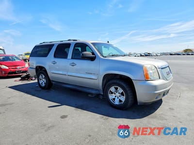 Czwarte zdjęcie samochodu z boku: 2008 GMC YUKON XL K1500 VIN:1GKFK16348R116857 - miniatura