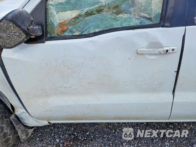 Zdjęcie 7 z 12 samochodu: 2023 NISSAN FRONTIER SV VIN:1N6ED1EK6PN642159 - miniatura