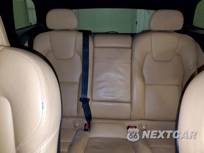 Zdjęcie 10 z 13 samochodu: 2020 VOLVO XC60 T5 MOMENTUM VIN:YV4102RK5L1584282 - miniatura