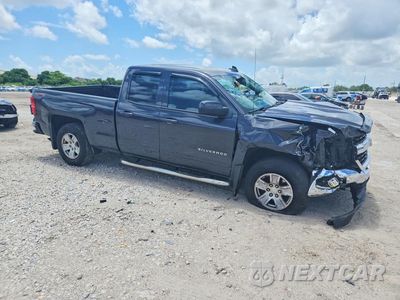 Czwarte zdjęcie samochodu z boku: 2016 CHEVROLET SILVERADO K1500 LT VIN:1GCVKREH9GZ363874 - miniatura