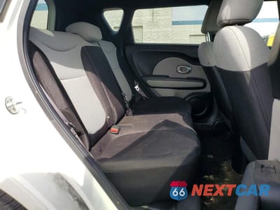 Zdjęcie 11 z 13 samochodu: 2015 KIA SOUL BASE VIN:KNDJN2A26F7793662 - miniatura