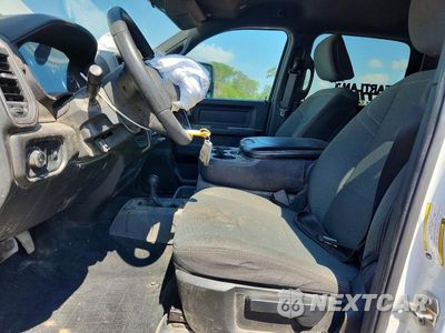 Zdjęcie 7 z 12 samochodu: 2023 RAM 2500 TRADESMAN VIN:3C6UR5CL5PG538703 - miniatura