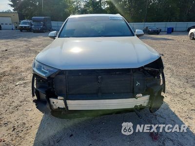 Piąte zdjęcie samochodu w środku: 2020 AUDI Q7 PREMIUM VIN:WA1AXAF73LD011351 - miniatura