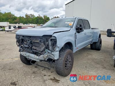 2024 FORD F350 SUPER DUTY 1FT8W3DM0RED65570 - główne zdjęcie licytacji z USA - miniatura