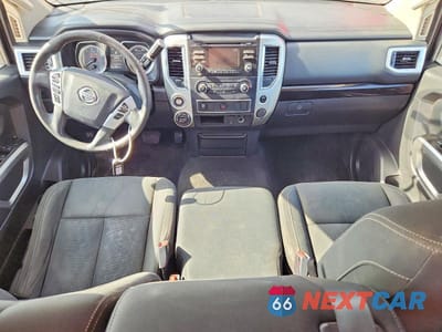 Zdjęcie 8 z 12 samochodu: 2018 NISSAN TITAN S VIN:1N6AA1EJ4JN517389 - miniatura