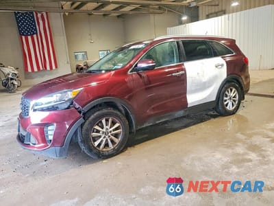 2020 KIA SORENTO LX 5XYPG4A34LG625218 - główne zdjęcie licytacji z USA - miniatura
