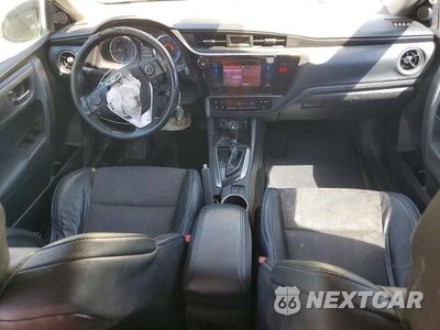 Zdjęcie 8 z 12 samochodu: 2018 TOYOTA COROLLA SE VIN:5YFBURHE8JP793704 - miniatura