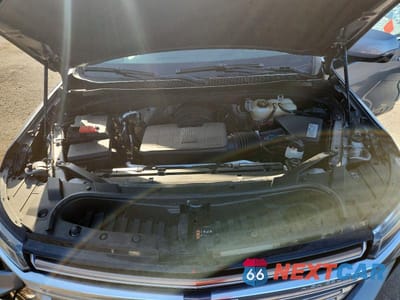Zdjęcie 12 z 13 samochodu: 2021 CHEVROLET SUBURBAN K1500 HIGH COUNTRY VIN:1GNSKGKL4MR404737 - miniatura