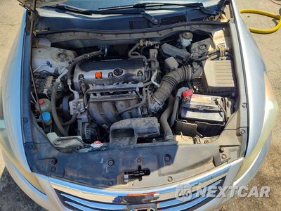 Zdjęcie 11 z 12 samochodu: 2011 HONDA ACCORD SE VIN:1HGCP2F66BA127947 - miniatura
