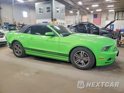 Czwarte zdjęcie samochodu z boku: 2013 FORD MUSTANG VIN:1ZVBP8EM4D5217023 - miniatura
