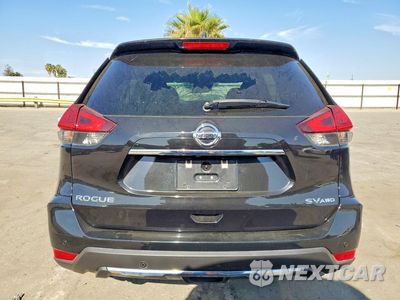 Zdjęcie 6 z 12 samochodu: 2019 NISSAN ROGUE SV VIN:5N1AT2MV6KC700454 - miniatura