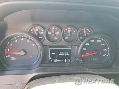 Zdjęcie 9 z 12 samochodu: 2019 CHEVROLET SILVERADO K1500 VIN:3GCUYAEFXKG184066 - miniatura