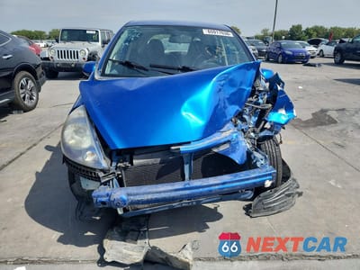 Piąte zdjęcie samochodu w środku: 2008 HONDA FIT VIN:JHMGD38468S033675 - miniatura