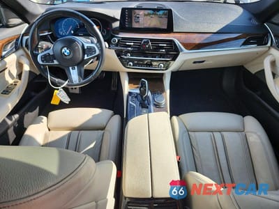 Zdjęcie 8 z 12 samochodu: 2019 BMW 540 I VIN:WBAJE5C58KWA98723 - miniatura