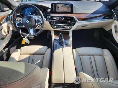 Zdjęcie 8 z 12 samochodu: 2019 BMW 540 I VIN:WBAJE5C58KWA98723 - miniatura