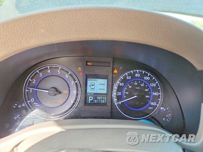 Zdjęcie 9 z 12 samochodu: 2015 INFINITI Q40 BASE VIN:JN1CV6AR7FM522076 - miniatura