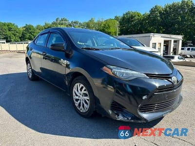 Czwarte zdjęcie samochodu z boku: 2019 TOYOTA COROLLA LE VIN:5YFBURHE5KP867419 - miniatura