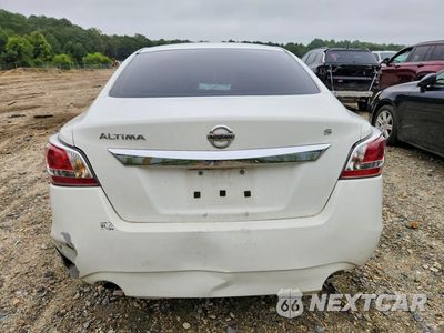 Zdjęcie 6 z 13 samochodu: 2015 NISSAN ALTIMA 2.5 S VIN:1N4AL3AP4FN906775 - miniatura