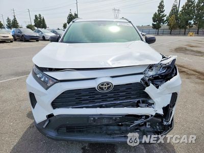 Piąte zdjęcie samochodu w środku: 2020 TOYOTA RAV4 LE VIN:JTMF1RFV4LD064876 - miniatura