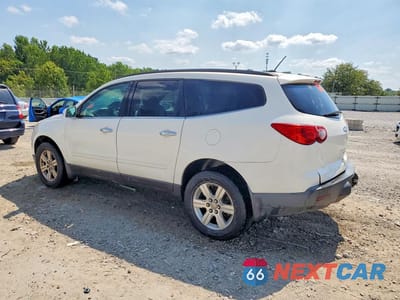 Drugie zdjęcie samochodu z przodu: 2012 CHEVROLET TRAVERSE LT VIN:1GNKRGEDXCJ201820 - miniatura