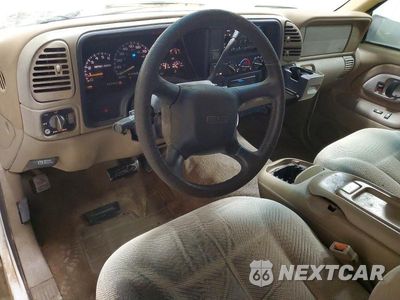 Zdjęcie 8 z 12 samochodu: 1998 GMC SIERRA C1500 VIN:1GTEC19R1WR503853 - miniatura
