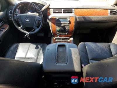 Zdjęcie 8 z 13 samochodu: 2008 CHEVROLET AVALANCHE K1500 VIN:3GNFK12348G161192 - miniatura