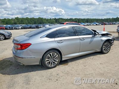 Trzecie zdjęcie samochodu z tyłu: 2019 HONDA ACCORD TOURING HYBRID VIN:1HGCV3F97KA018709 - miniatura