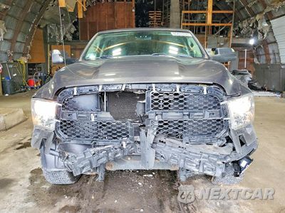 Piąte zdjęcie samochodu w środku: 2017 RAM 1500 ST VIN:1C6RR7FT4HS717175 - miniatura
