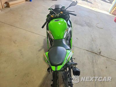 Zdjęcie 6 z 9 samochodu: 2025 KAWASAKI ZX400 S VIN:ML5ZXCS14SDA31495 - miniatura