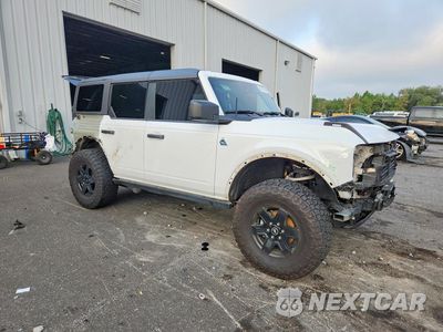 Czwarte zdjęcie samochodu z boku: 2024 FORD BRONCO BLACK DIAMOND VIN:1FMDE1BH1RLB41968 - miniatura