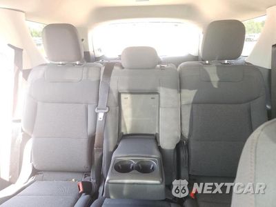 Zdjęcie 10 z 13 samochodu: 2025 FORD EXPLORER ACTIVE VIN:1FMUK8DH6SGA24058 - miniatura