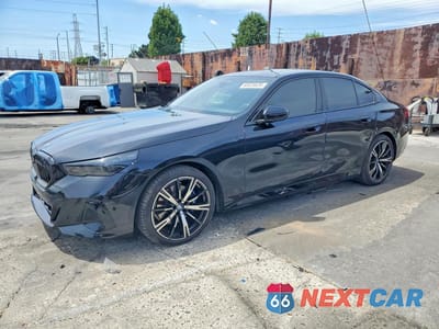 2026 BMW 530 I WBA43FJ05TCW34429 - główne zdjęcie licytacji z USA - miniatura