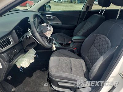 Zdjęcie 7 z 14 samochodu: 2018 KIA NIRO LX VIN:KNDCB3LC9J5141426 - miniatura